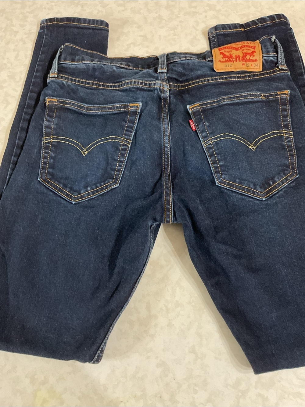 Levi's Men's Dark Blue Slim Straight Jeans size 32/34